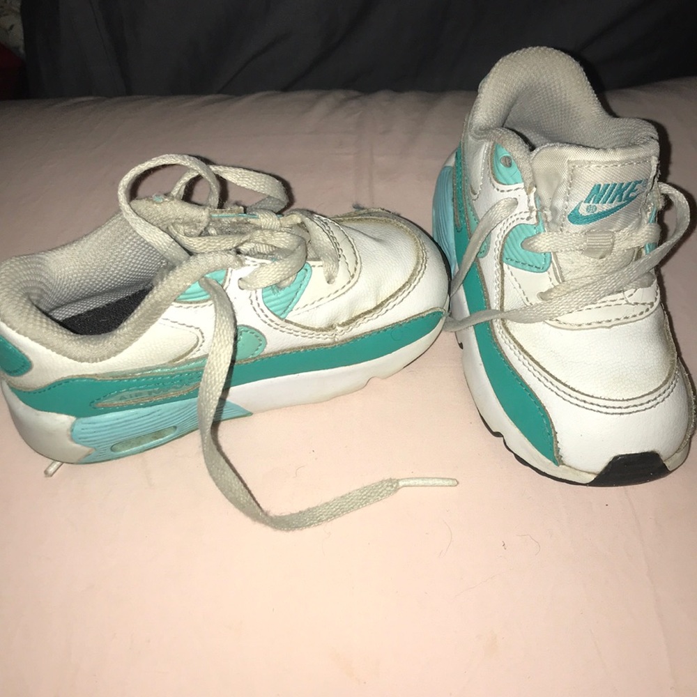 Nike Air Max 90 teal